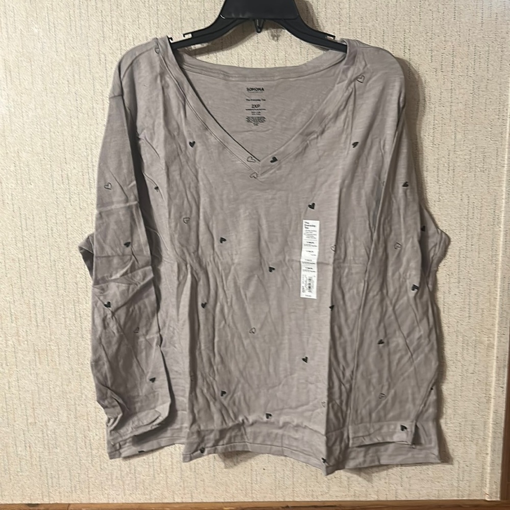 SONOMA PETITE PLUS SIZE THE EVERYDAY TEE: GRAY W/HEART PRINT: NWT: SZ 2XP